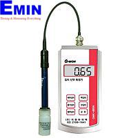 Thiết bị đo dầu và a xít trong quá trình kiểm tra, bảo trì