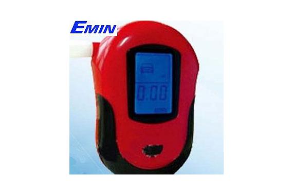 Đánh giá kỹ thuật Máy đo nồng độ cồn M&MPRO ATAMT6100