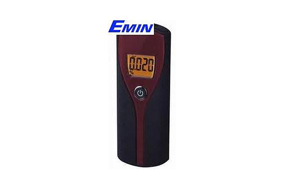 Đánh giá kỹ thuật máy đo nồng độ cồn M&MPRO ATAMT125